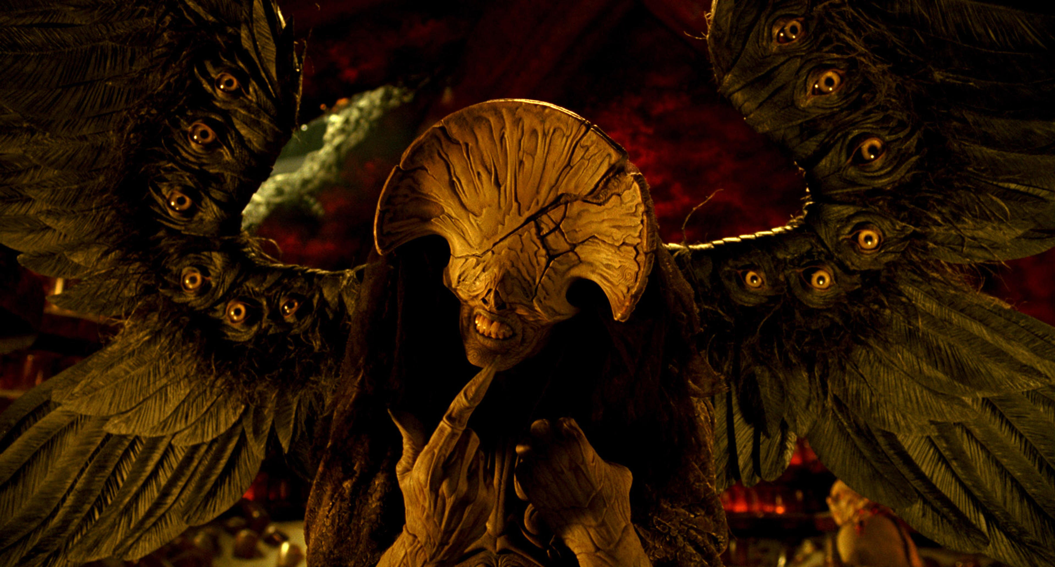 Doug Jones as the Angel of Death in Hellboy II: The Golden Army.